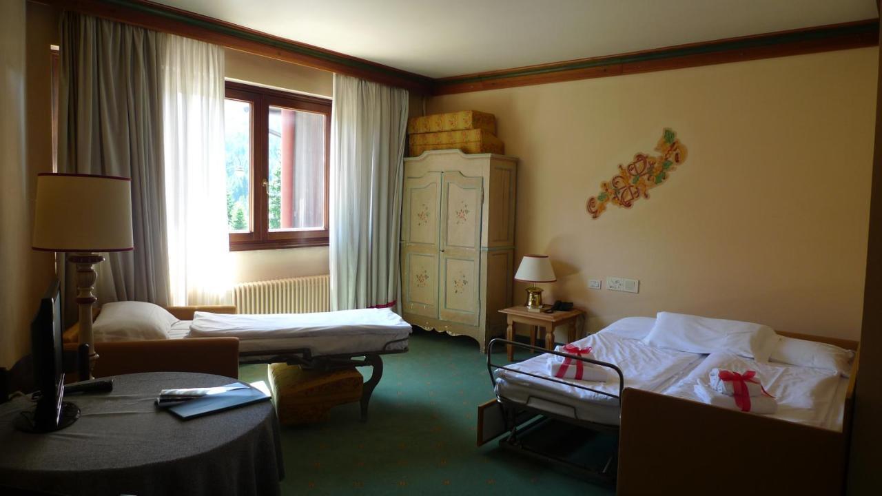 Rta Hotel Catturani Madonna di Campiglio Exterior foto