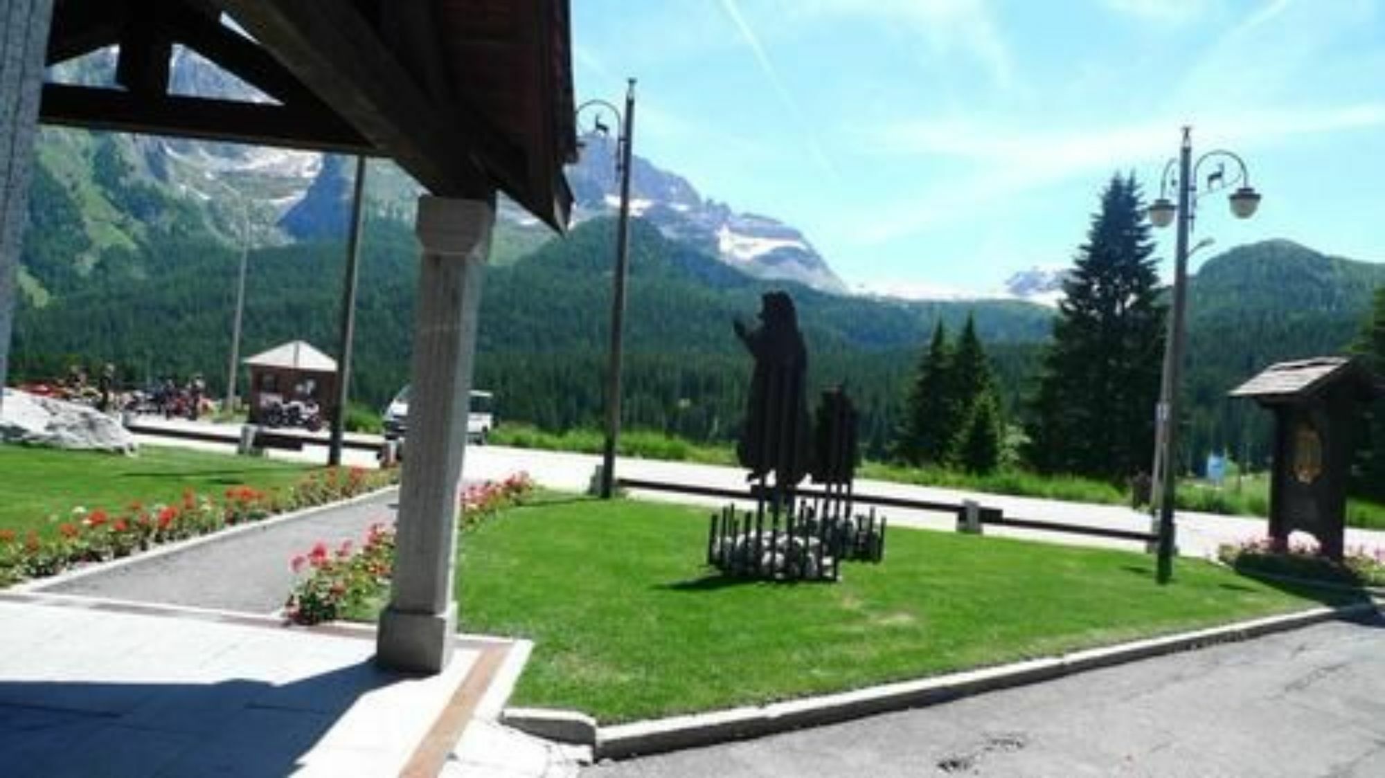 Rta Hotel Catturani Madonna di Campiglio Exterior foto