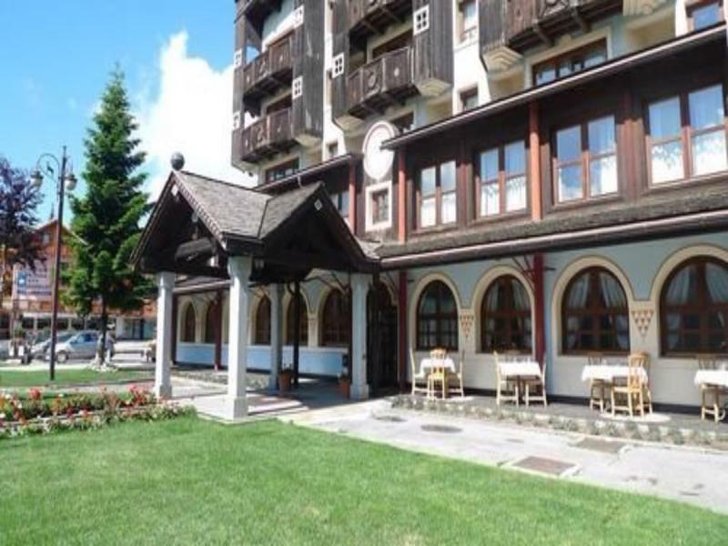 Rta Hotel Catturani Madonna di Campiglio Exterior foto